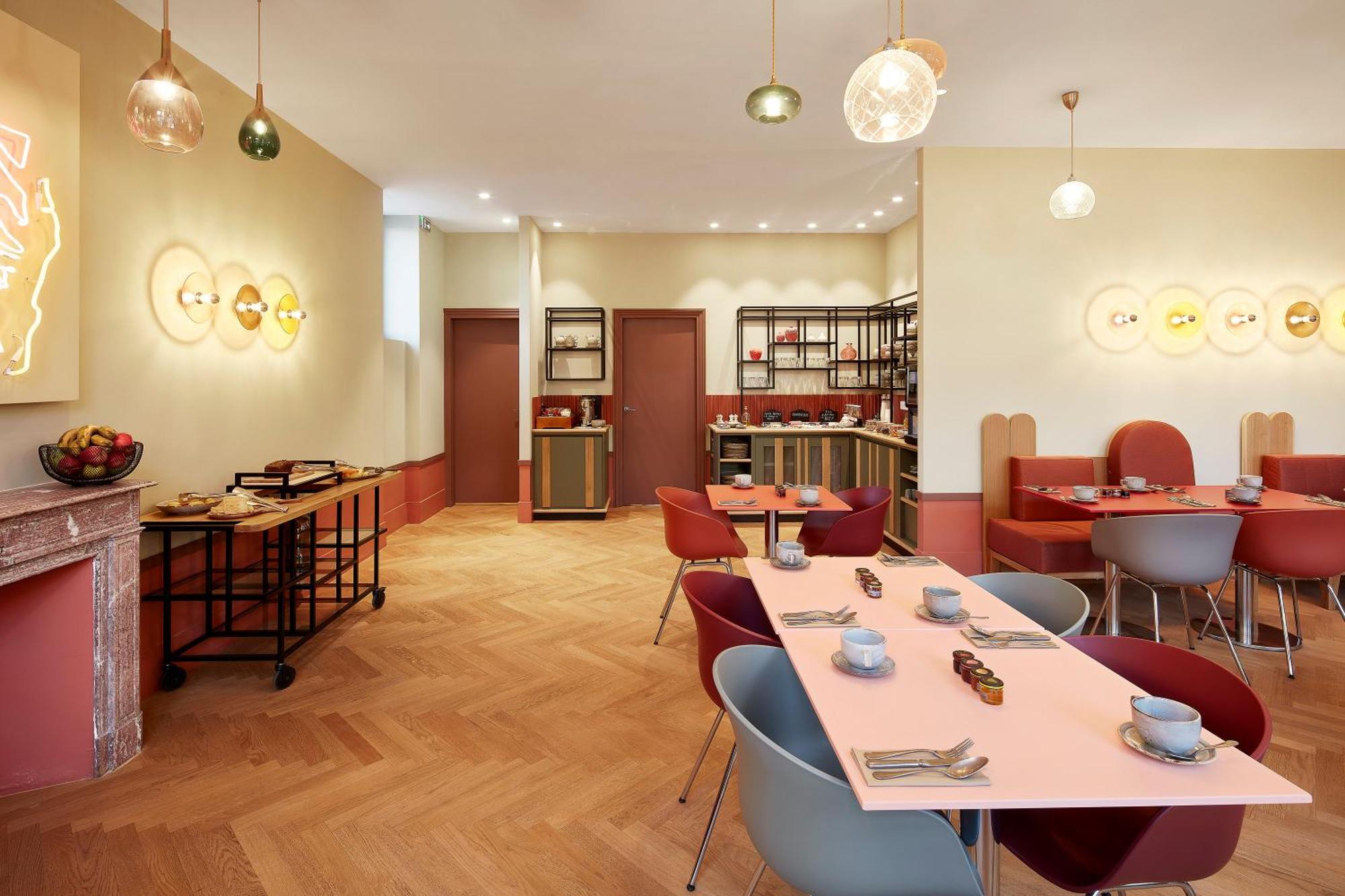 De Cambis Western Premier Collection Hotel